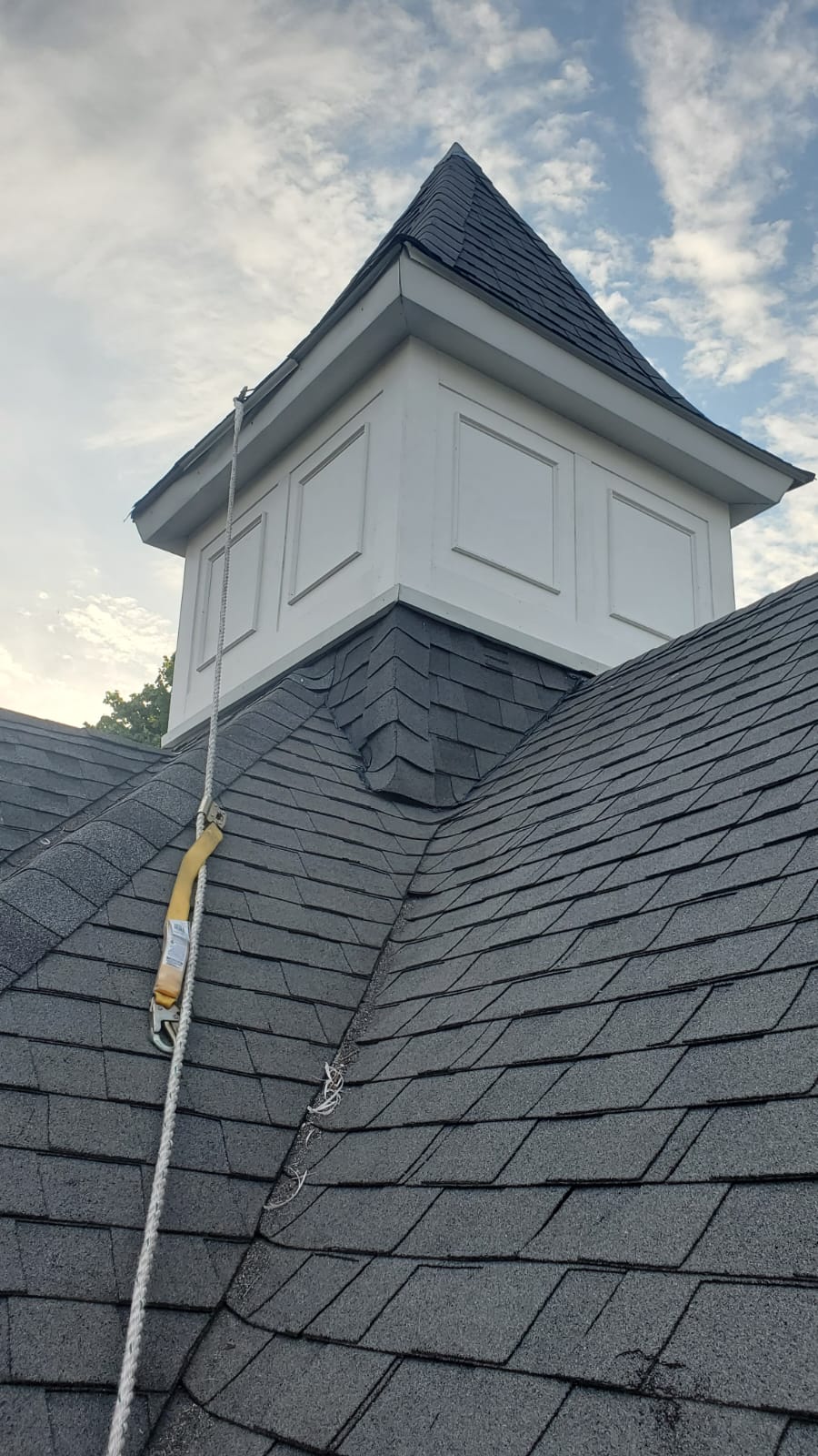Roof Installation & Repair